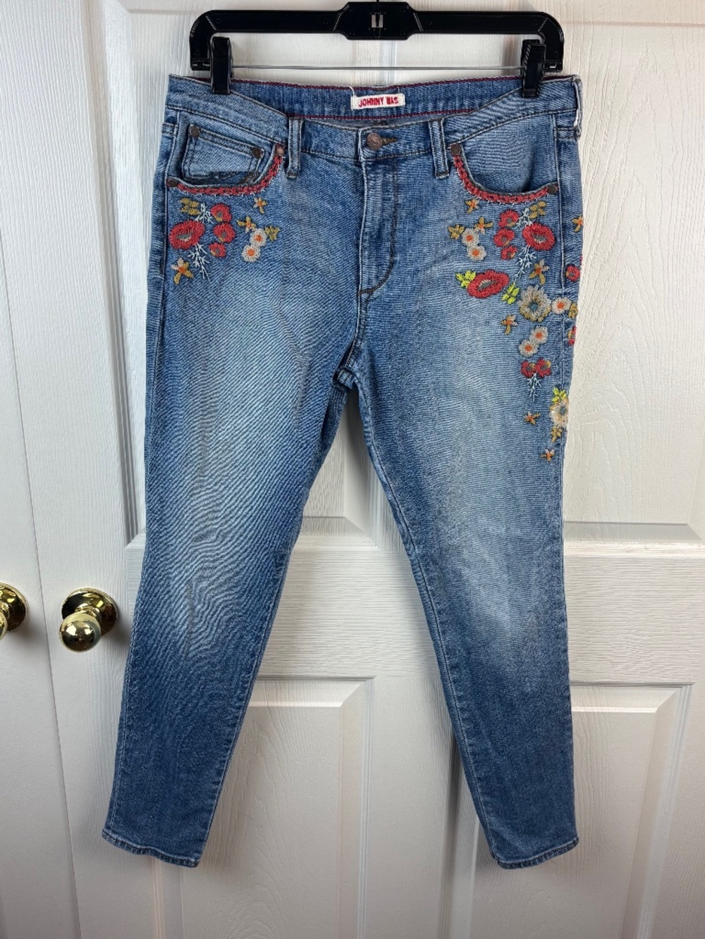 Johnny Was Mid Rise Skinny Embroidered Floral Jeans